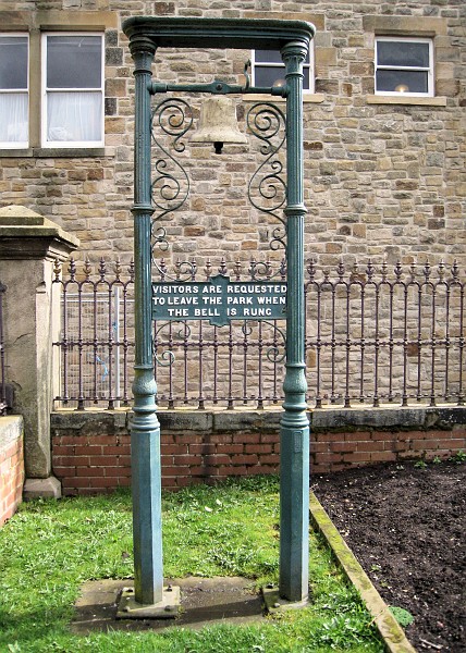 2011 UK England Beamish 0116.jpg - A trip to England in 2011 included time to visit the town of Beamish. A great outdoor "living history" museum, a large church and a closed castle.